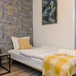 Luxury Studios - Soarelui Astra *