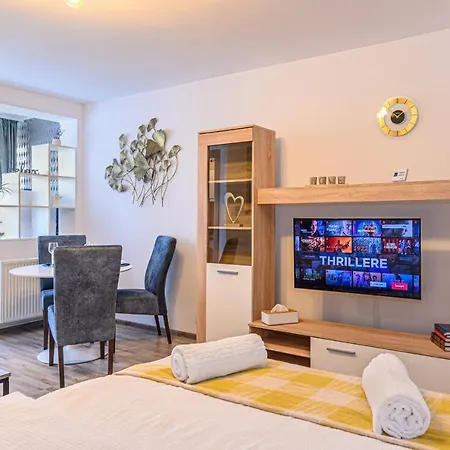 Luxury - Soarelui 10