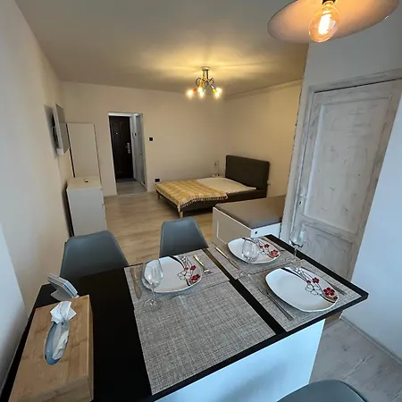 Luxury - Soarelui 10 Braszów