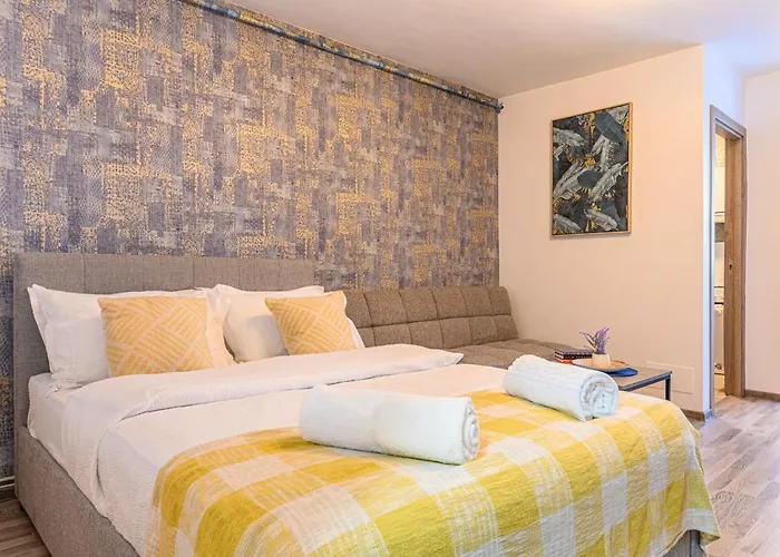 Luxury - Soarelui 10 Brașov